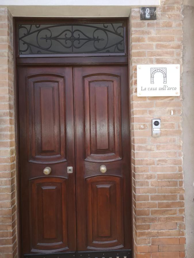 La Casa Sull Arco Bed & Breakfast Lucera Exterior photo